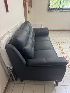 (Category: ) located in . Submitted by dearpennyong (Listing ID 1449144387, Image 1). Description: .