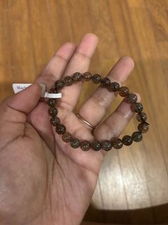 (Category: ) located in . Submitted by preloved_02 (Listing ID 1449239428, Image 1). Description: .