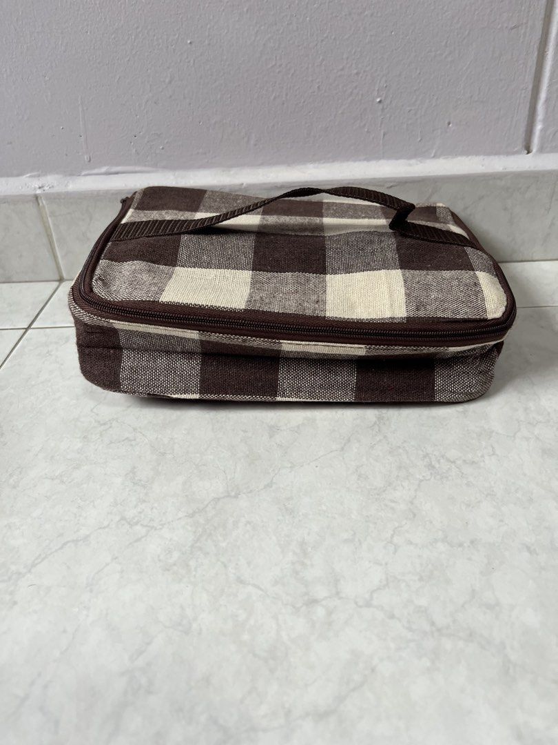 BN Lunch Box Pouch