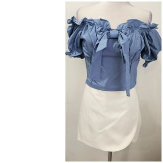 (Category: ) located in . Submitted by krista_closet (Listing ID 1449163791, Image 1). Description: .