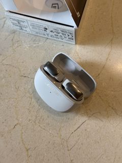 (Category: ) located in . Submitted by jazrr (Listing ID 1449128153, Image 1). Description: .