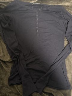 (Category: ) located in . Submitted by 67clearcloset (Listing ID 1449302515, Image 1). Description: .