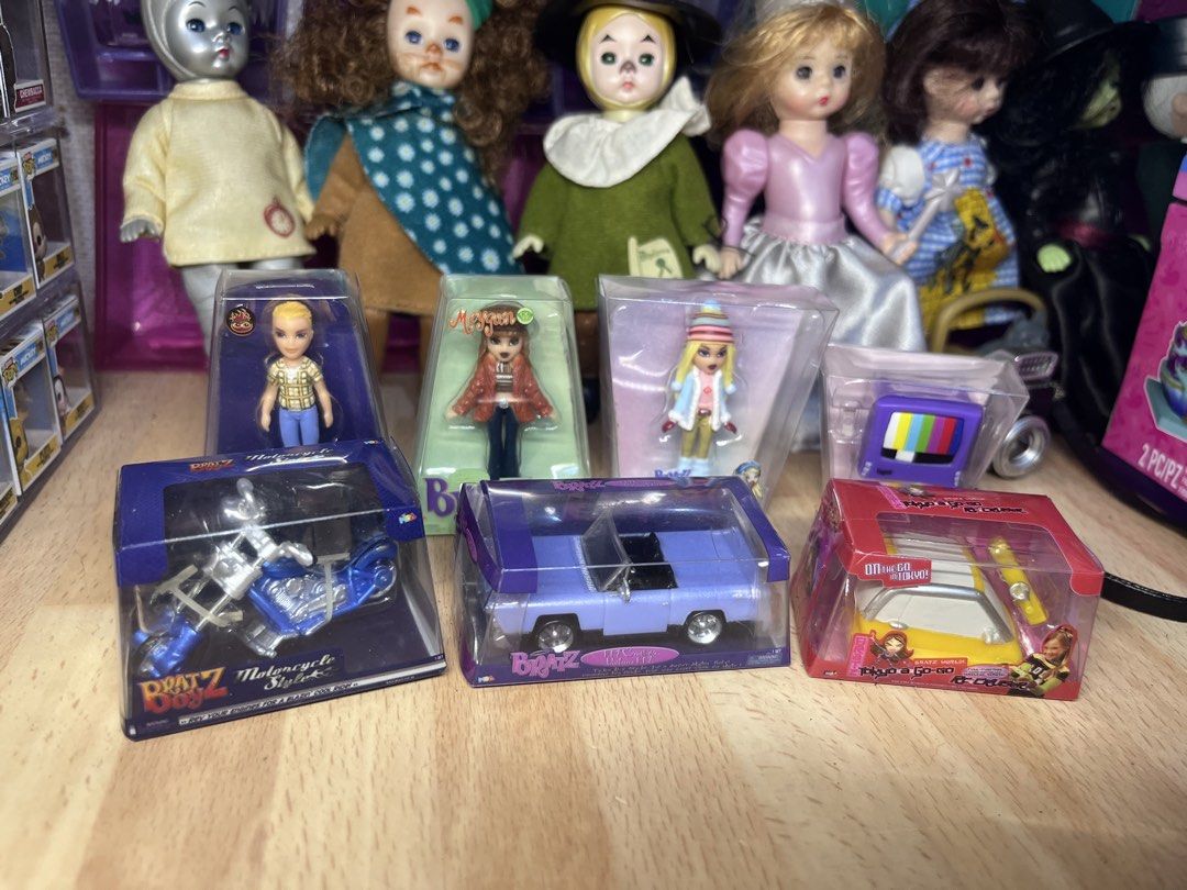 Bratz Minis (Category: Kids Toys) located in Manila. Submitted by missbambi0731 (Listing ID 1359764806, Image 1). Description: Bratz Minis 200 each (vehicles) 200 each (doll) pm for inquiries .