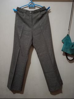 (Category: ) located in . Submitted by YSL80022 (Listing ID 1449235002, Image 1). Description: .