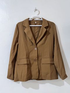 (Category: ) located in . Submitted by shop.chieepreloved (Listing ID 1449134395, Image 1). Description: .