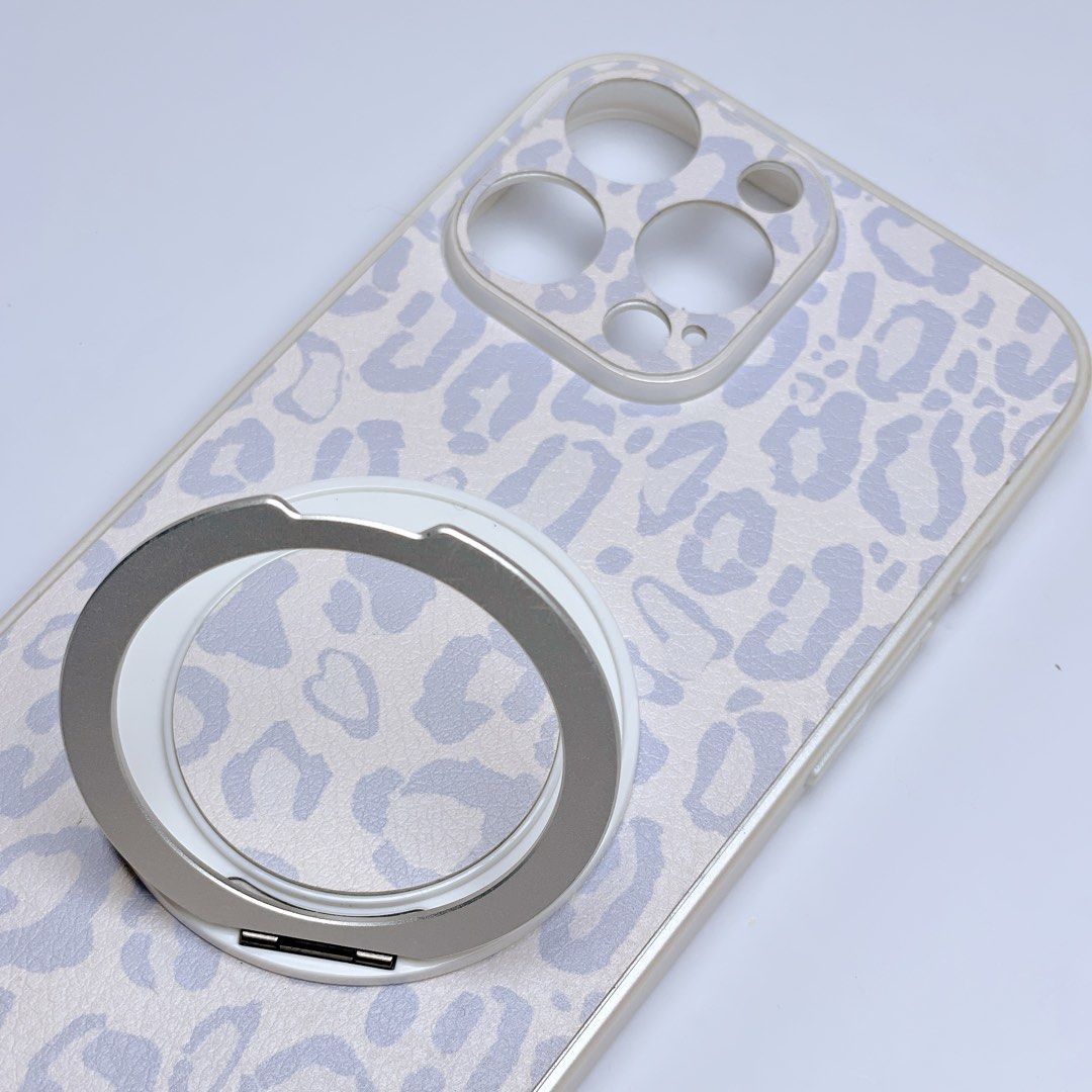 Bundle of 2 Iphone 16 pro max case (Category: Cases & Sleeves) located in Las Pinas. Submitted by Kungjunim_Preloves (Listing ID 1449206741, Image 3). Description: Super pretty in person! Includes: 🔹 light leopard pattern and a MagSafe grip ring on the back. It includes a detachable wrist lanyard 🔹Clear rose gold glitter case with rhinestone camera frame 👍Both in excellent condition..