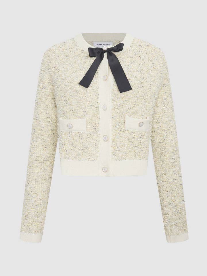 cardigan tweed zara maje urban revivo (Kategori: Baju Luaran) berada di Medan. Dikirim oleh garagesalemdn (ID iklan 1449312435, Gambar 1). Deskripsi: bust 90 length 47 no deffect super cakeeep.