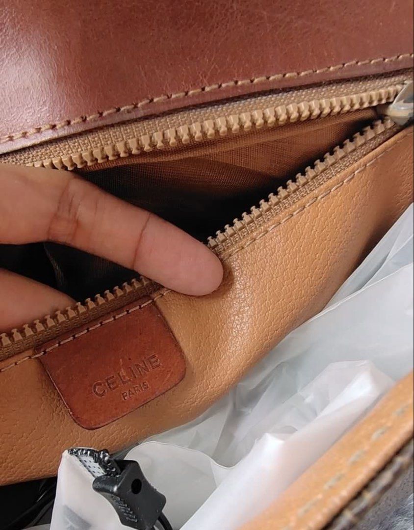 Celine Macadam Pattern Shoulder Bag (Category: Luxury Bags & Wallets) located in Manila. Submitted by shopmistash (Listing ID 1449274701, Image 3). Description: PRICE IS FIXED , will not reply to low ballers Authentic Vintage Céline Macadam Top Handle 2-Way Bag | Rare Turn Lock ⚠️GrabExpress or meetup only due to item being of high value A timeless vintage piece from Céline Paris, featuring the iconic Macadam monogram canvas paired with rich tan 