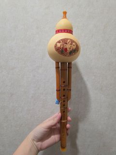 (Category: ) located in . Submitted by tengahmusicshop (Listing ID 1449168162, Image 1). Description: .
