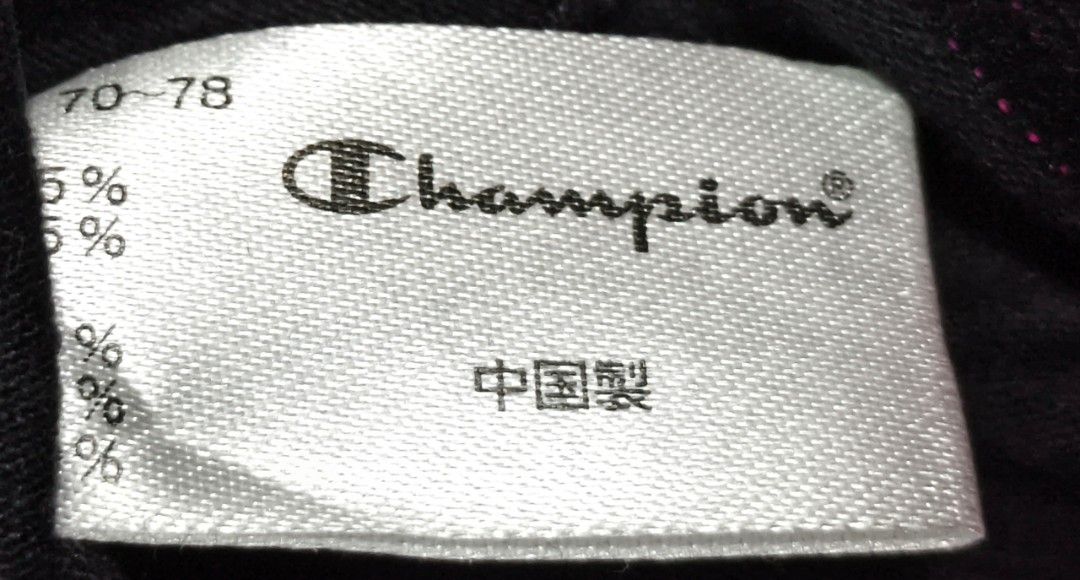 Code: 35 (Category: New Undergarments & Loungewear) located in Sungai Buloh. Submitted by Zirahh.BndleNightware (Listing ID 1449114933, Image 2). Description: 9/10.