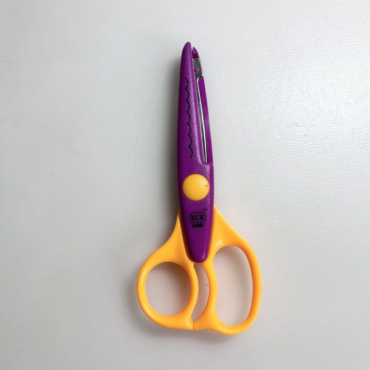 Craft Pattern Scissors (Category: Craft Supplies & Tools) located in Singapore. Submitted by estellevk (Listing ID 1449152724, Image 2). Description: 1) KCK - $2 Length 16cm Lightly used 2) Yellow - &1.50 Length 13cm Lightly used .