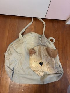 (Category: ) located in . Submitted by bunnyenthusiast (Listing ID 1449261746, Image 1). Description: .