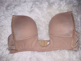 (Category: ) located in . Submitted by nyca1989 (Listing ID 1449258315, Image 1). Description: .