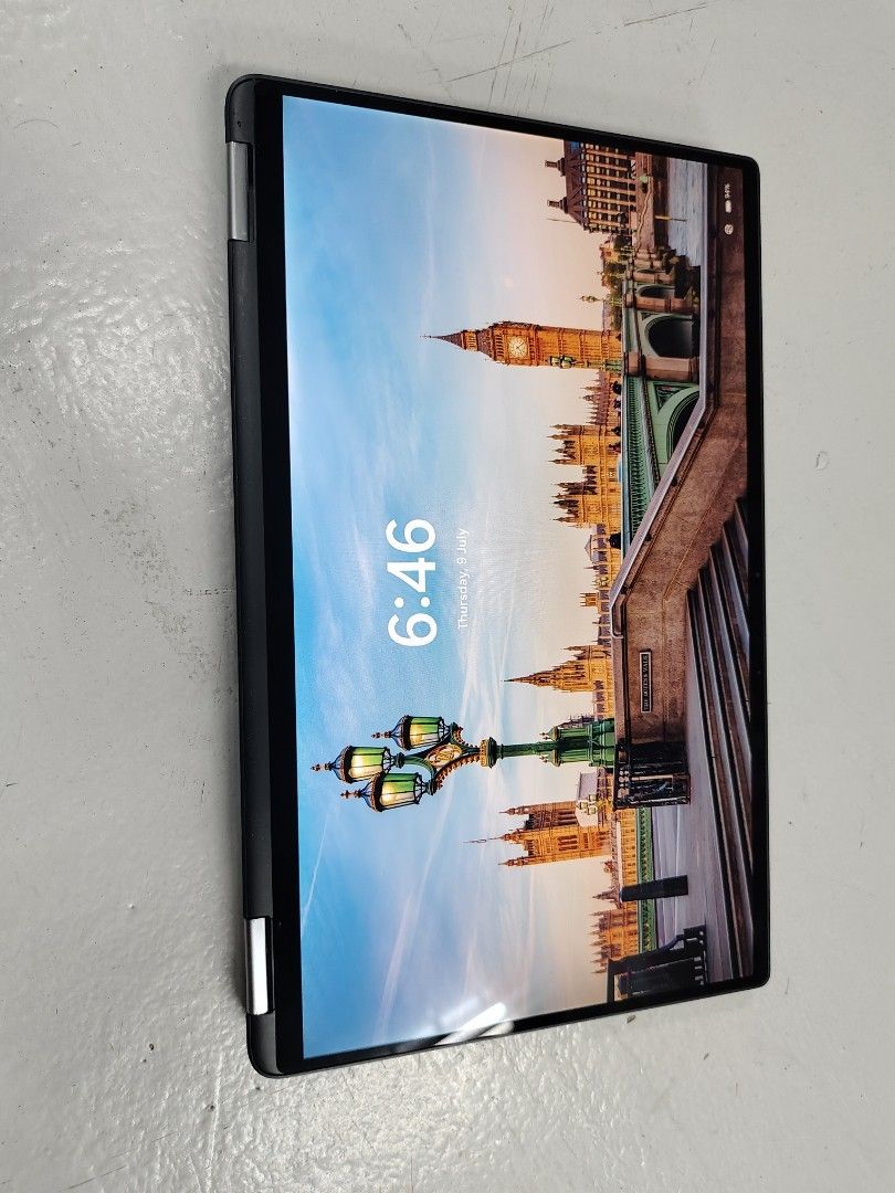 Dell 2-in-1 Laptop intel core i5 processor 10th gen nothing issue507954353512140803
