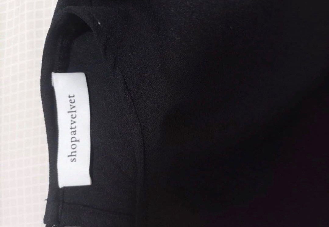 Dress Hitam Shopavelvet Mewah (Kategori: Gaun & Rok) berada di Cikarang. Dikirim oleh lovedbytee9 (ID iklan 1449287032, Gambar 2). Deskripsi: .