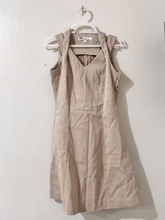 (Category: ) located in . Submitted by shop.chieepreloved (Listing ID 1449138522, Image 1). Description: .