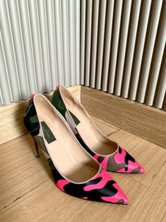 (Kategori: ) berada di . Dikirim oleh kiano_shoes (ID iklan 1449115302, Gambar 1). Deskripsi: .