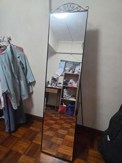 (Category: ) located in . Submitted by momita143 (Listing ID 1449219743, Image 1). Description: .