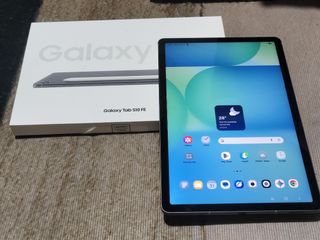 (Category: ) located in . Submitted by rohan.gadgets (Listing ID 1449268363, Image 1). Description: .