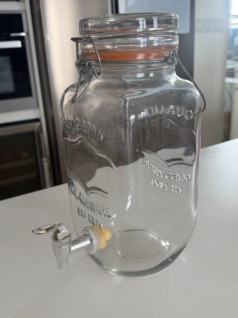 Glass Beverage Dispenser with Tap