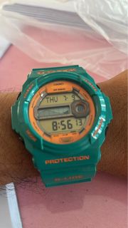 (Category: ) located in . Submitted by fitribrandedwatches (Listing ID 1449130987, Image 1). Description: .