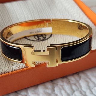 (Category: ) located in . Submitted by all.thingsluxe (Listing ID 1449181547, Image 1). Description: .
