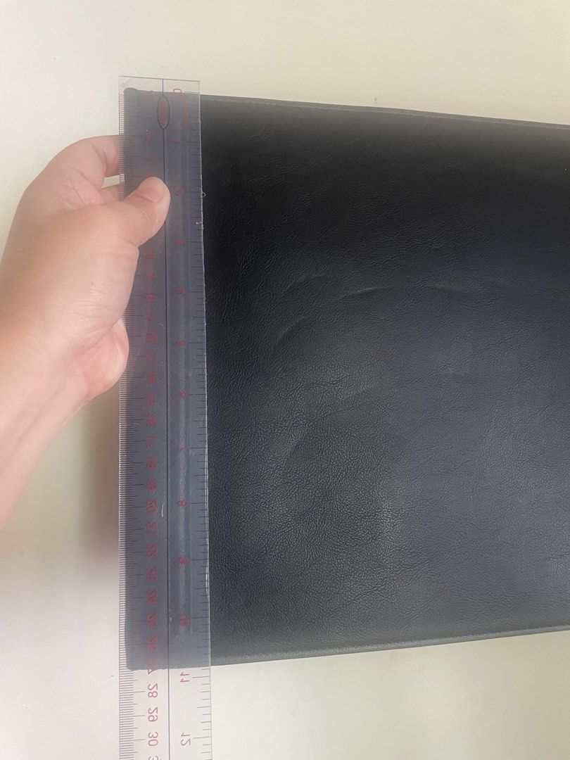 Hp Laptop Cover (Category: Laptop Bags & Sleeves) located in Quezon City. Submitted by jgy_mixstuffshop (Listing ID 1449119811, Image 3). Description: 🇺🇸.