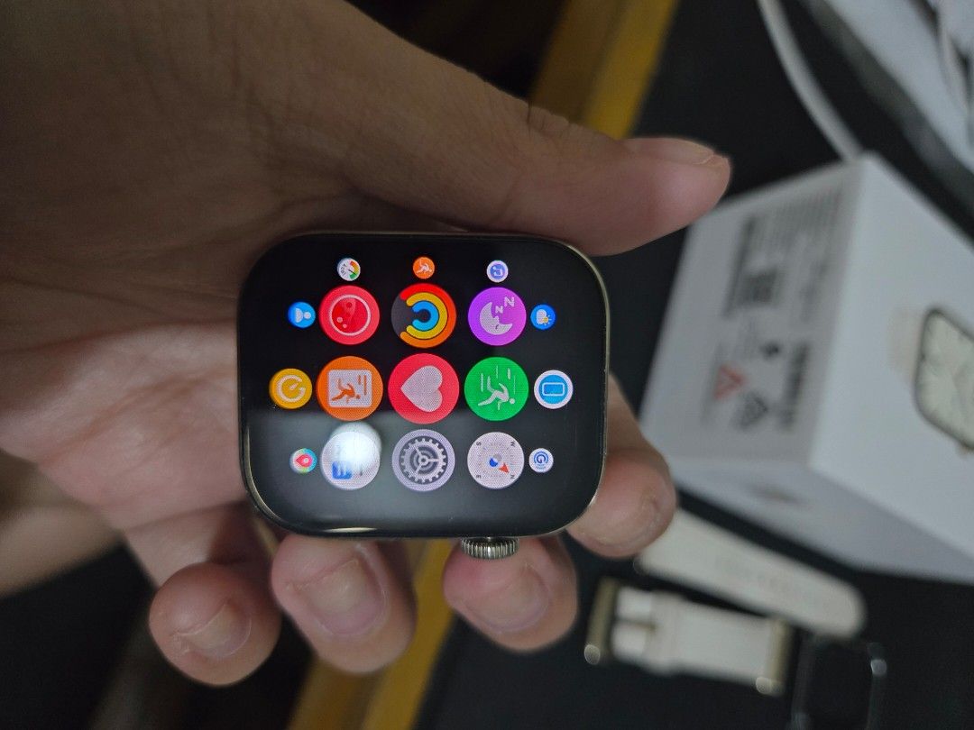 Huawei Watch Fit 3 Smartwatch White Strap (Category: Wearables & Smart Watches) located in Manila. Submitted by einjeldon (Listing ID 1449291570, Image 3). Description: - Huawei Watch Fit 3 - Includes original white strap - Original box and charger included - 3 free straps - Includes a cracked watch case - No problem at all well taken care of RFS: dont like smart watches anymore.