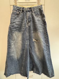 （分類：）位於 。 由 secondhandmarkett 提交（商品編號 1449160859，圖片 1）。簡介： 。