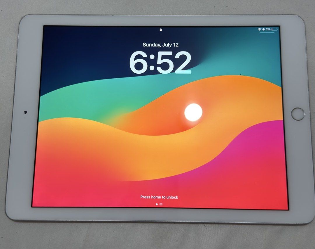 Ipad 6th Gen (Category: iPad) located in Rizal. Submitted by jajaanore1001 (Listing ID 1449227870, Image 3). Description: 17.7-11 ipad IOS ipad 6th Gen capacity 32G.