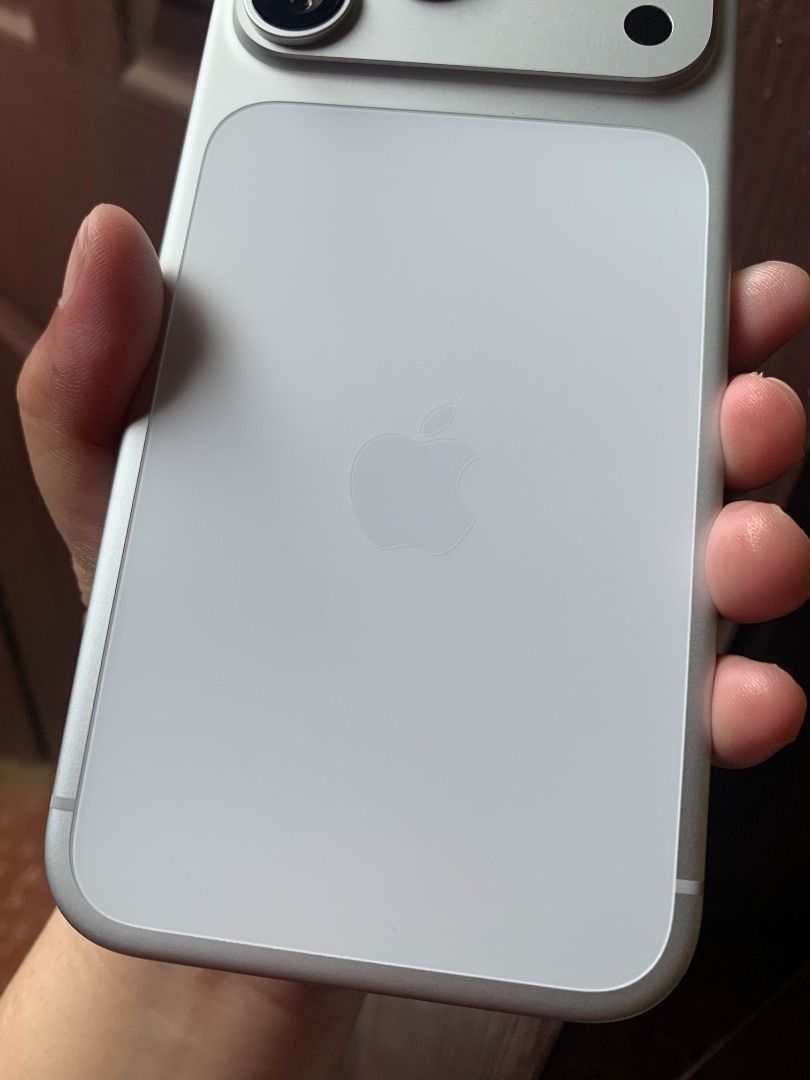 iphone 17 pro max 256gb Smartlocked (Category: iPhone 17 Series) located in Cebu City. Submitted by closetdropph (Listing ID 1449158150, Image 3). Description: Selling my iPhone 17 Pro Max 256GB in Silver, purchased from Smart Store Cebu. ✅ 256GB Storage ✅ Silver ✅ Smart Locked (Purchased from Smart Store Cebu) ✅ 99% Battery Health ✅ 97 Cycle Count ✅ Under Apple Warranty until March 2027 ✅ No dents, scratches, or issues ✅ Never repaired or opened
