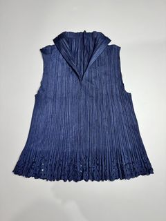 (Category: ) located in . Submitted by collidethrift (Listing ID 1449153628, Image 1). Description: .