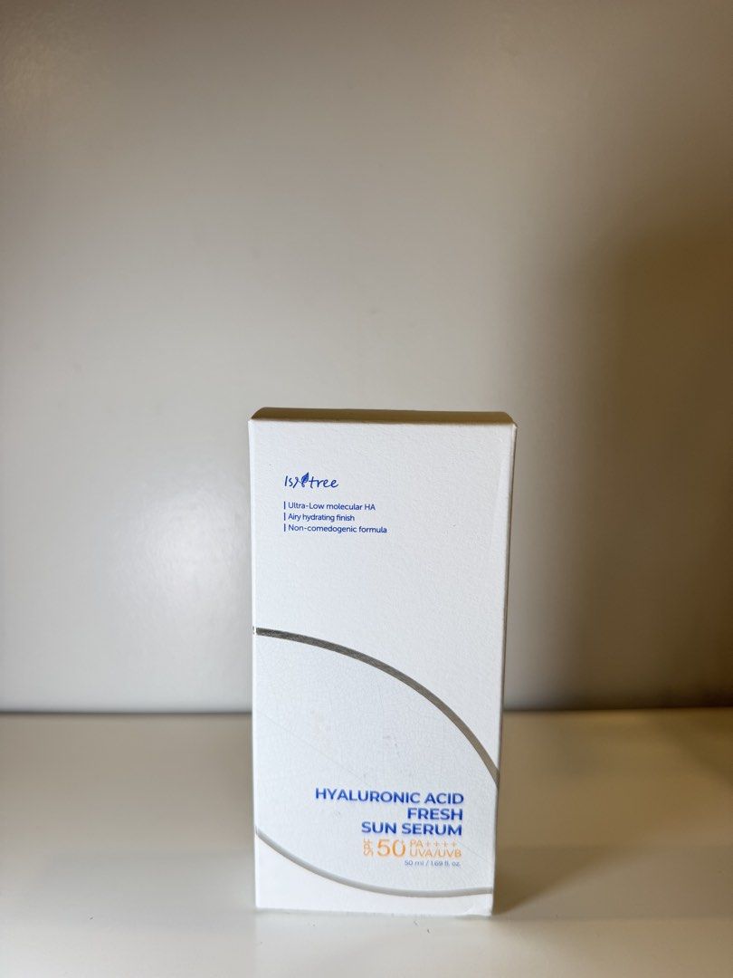 Isntree Fresh Sun Serum (Category: Face Care) located in Manila. Submitted by skincarediaries (Listing ID 1449219952, Image 1). Description: Expiry 2028.