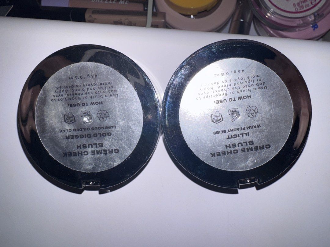 Issy No Fuss Blush (Take two) (Category: Makeup) located in Angeles City. Submitted by cocomademedo8 (Listing ID 1449119760, Image 3). Description: Used only for content .