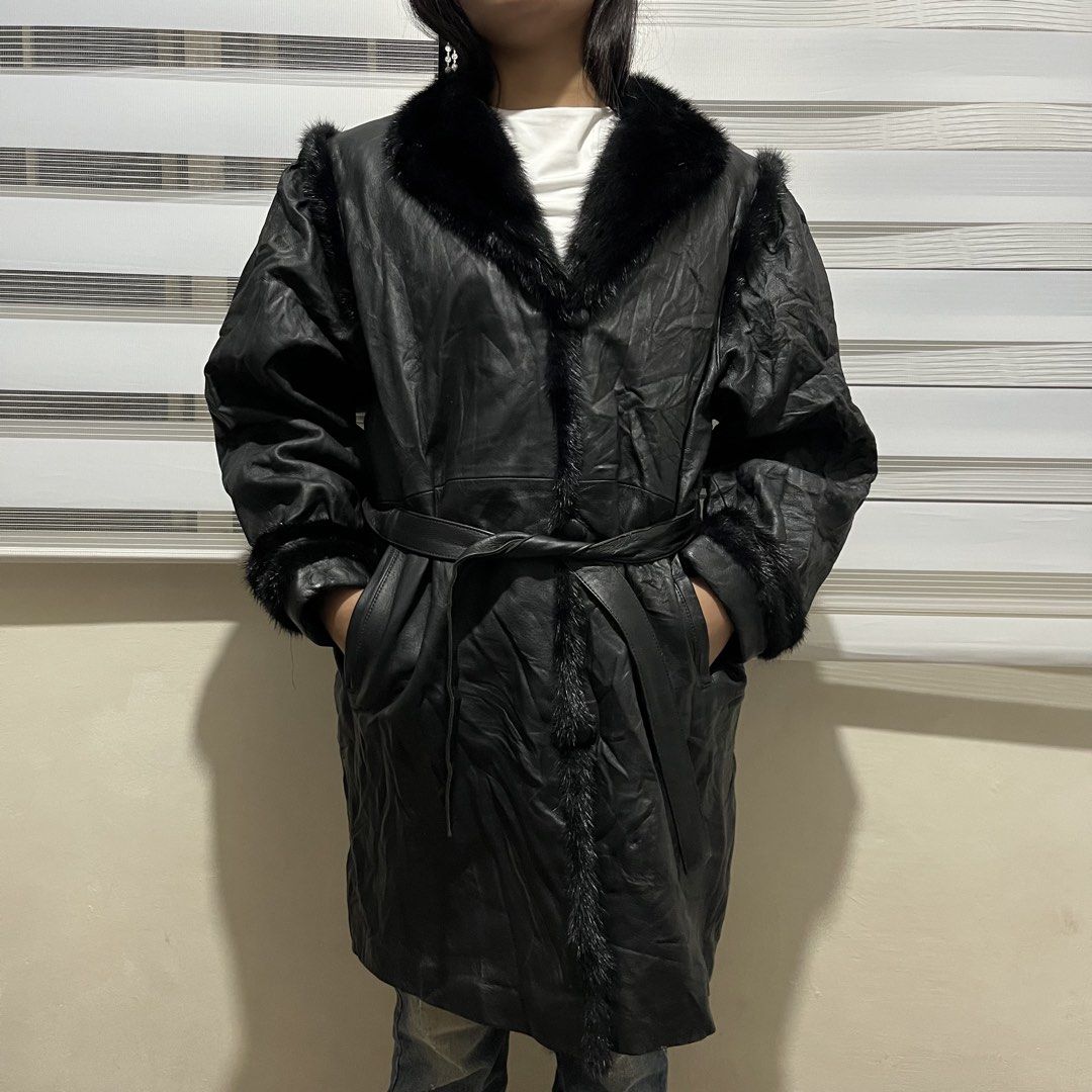 Japanese Womens Leather Jacket with fur (Category: Coats, Jackets and Outerwear) located in Marikina City. Submitted by wayupcollective (Listing ID 1449174978, Image 1). Description: Japanese Womens Leather Jacket with fur Genuine leather Size XL Excellent condition Signs of usage Flaw: tear up leather parts No flaws Measurement Length: 32” Width: 22” Shoulder:22” Sleeve:21” Chest: 15” Waist:21” Sleeve hem: 11” Hem: 23”.