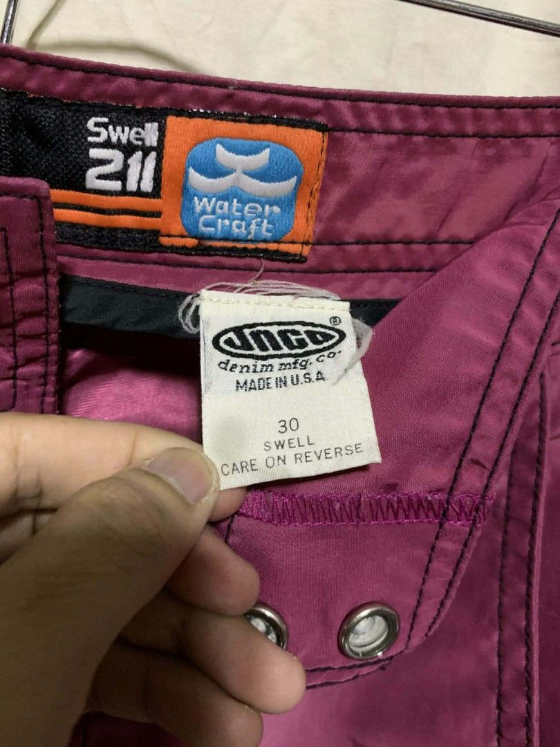 Jnco Jeans Board short Big pocket (authentic) (Category: Swim Trunks & Board Shorts) located in Cabiao. Submitted by aeclark (Listing ID 1449210930, Image 2). Description: Size 30 with strap length 23 Leg open 14 baggy fits pocket size 15inch excellent condition no issue.