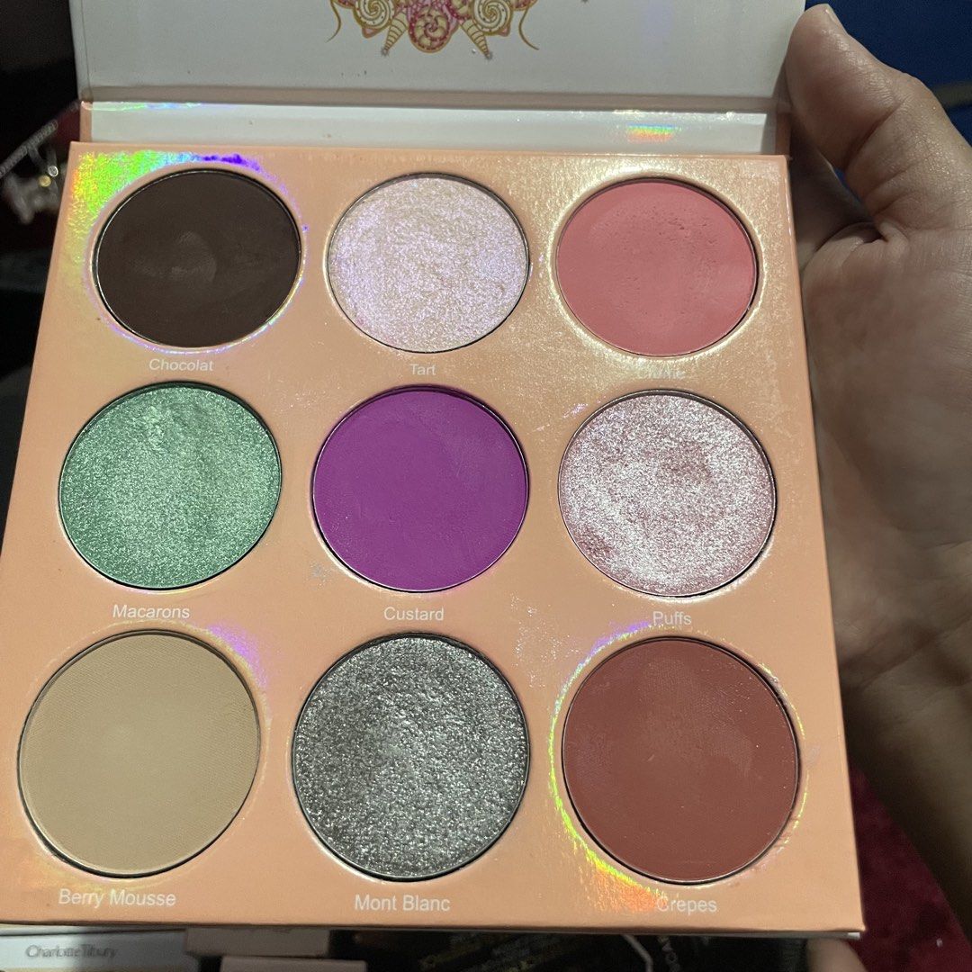 Juvia's Place The Douce Eyeshadow Palette (Category: Makeup) located in Manila. Submitted by portiahermes (Listing ID 1449233186, Image 2). Description: Swatched only - Juvia's Place The Douce Eyeshadow Palette - Features 9 beautiful shades - Includes a mix of matte, shimmer, and pressed glitter finishes - Perfect for creating a wide range of makeup looks.