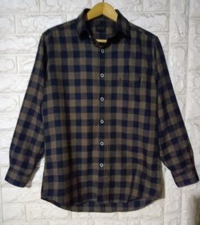 (Kategori: ) berada di . Dikirim oleh second_branded99 (ID iklan 1449225025, Gambar 1). Deskripsi: .