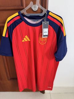 (Category: ) located in . Submitted by singaporefootballshop (Listing ID 1449130722, Image 1). Description: .