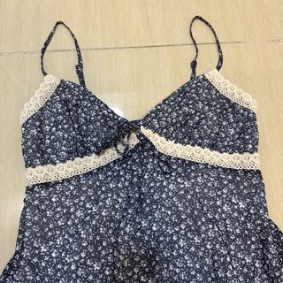 （分類：）位於 。 由 youngdumbnbroke4ever 提交（商品編號 1449272540，圖片 1）。簡介： 。