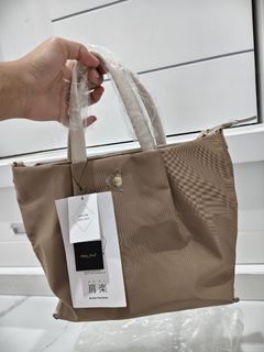 (Kategori: ) berada di . Dikirim oleh syantikk (ID iklan 1449281949, Gambar 1). Deskripsi: .