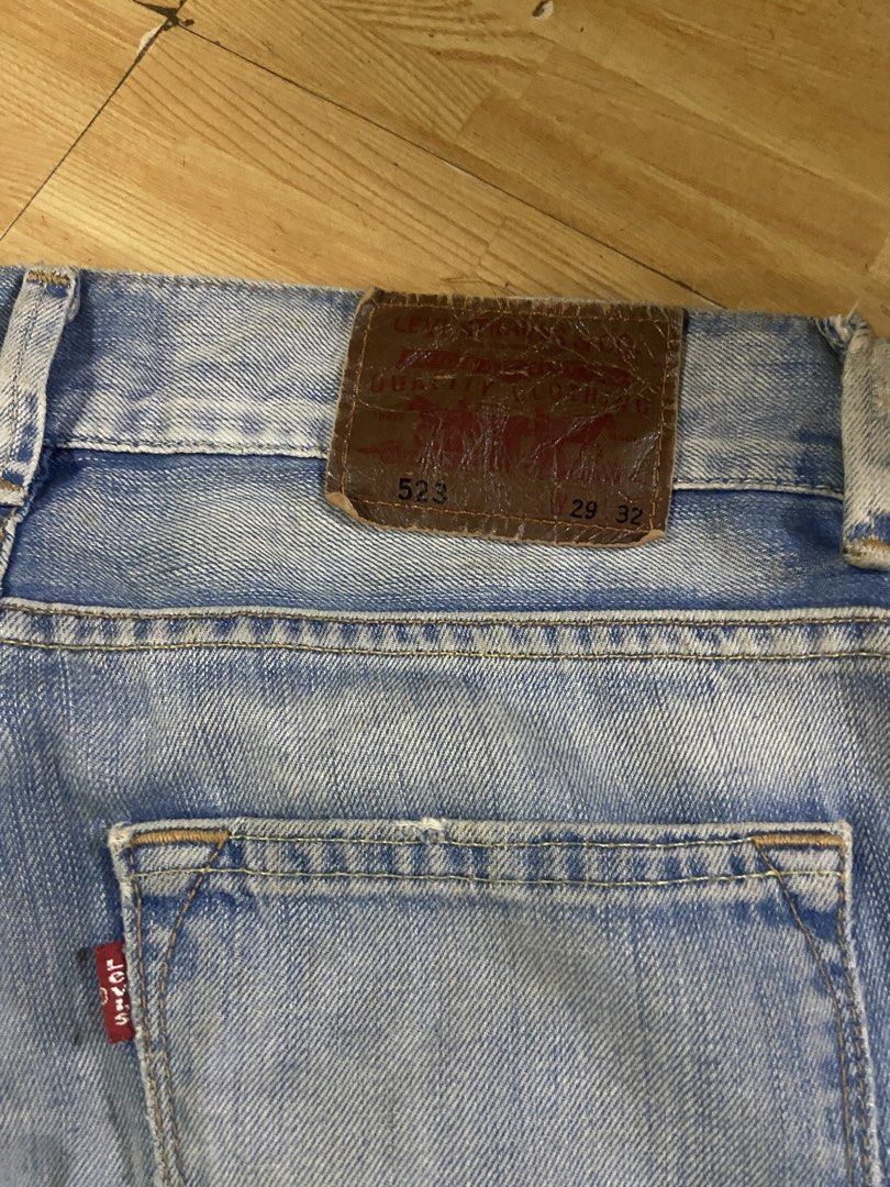 Levi's 523 Jeans - Size 29x32 (Category: Jeans) located in Don Carlos. Submitted by doubleethrifted (Listing ID 1449183942, Image 3). Description: - Brand: Levi's - Model: 523 - Color: Light blue wash - Features: Fading and distressing - Size: 29 waist, 32 length - Origin: Made in Pakistan - Ideal for: Everyday wear - Condition: Please check photos for details.