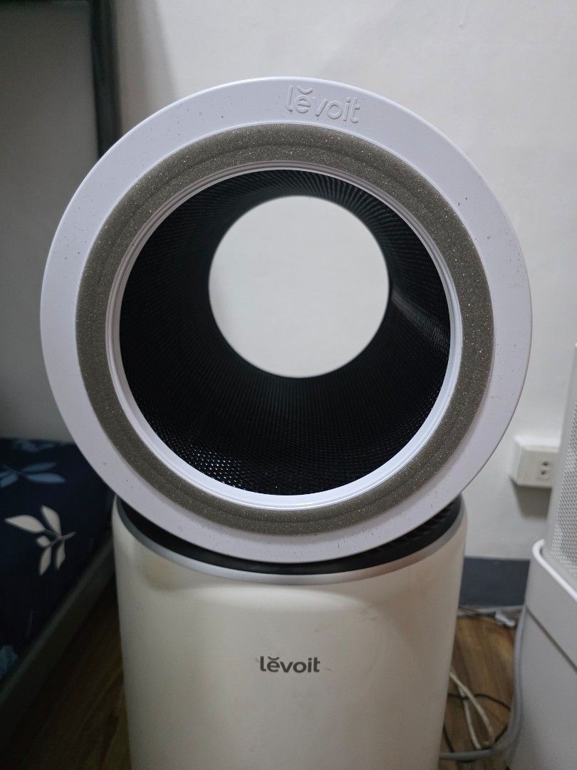Levoit Air Purifier Filter Original (Category: Air Purifiers & Dehumidifiers) located in Manila. Submitted by vastlion_cbbc9b (Listing ID 1449110578, Image 3). Description: - Replacement filter for Levoit air purifiers - Cylindrical shape with pleated filter material - Captures dust, pollen, and other airborne particles - Keeps air clean and fresh - Easy to replace - Please check your model for compatibility.
