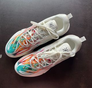 由 SneakersEvil (刊登 ID 1449199930，圖片 1) 提交，位於 的 (類別：)，說明：。