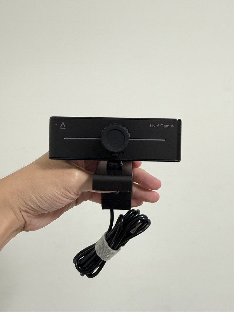 Live! Cam 4K Webcam with Dual Digital Mic