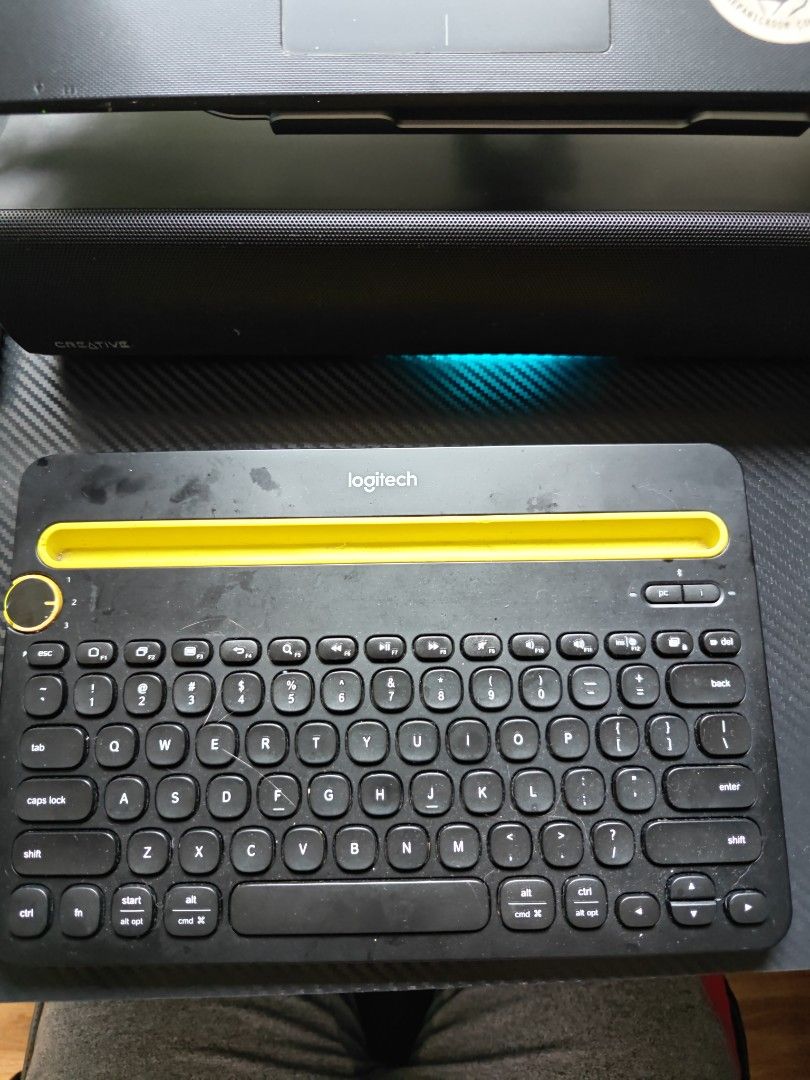 Logitech K380 Multi-Device Bluetooth Keyboard Yellow507087489535856640