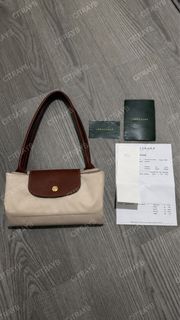 (Kategori: ) berada di . Dikirim oleh prelovedbycyb (ID iklan 1449141239, Gambar 1). Deskripsi: .