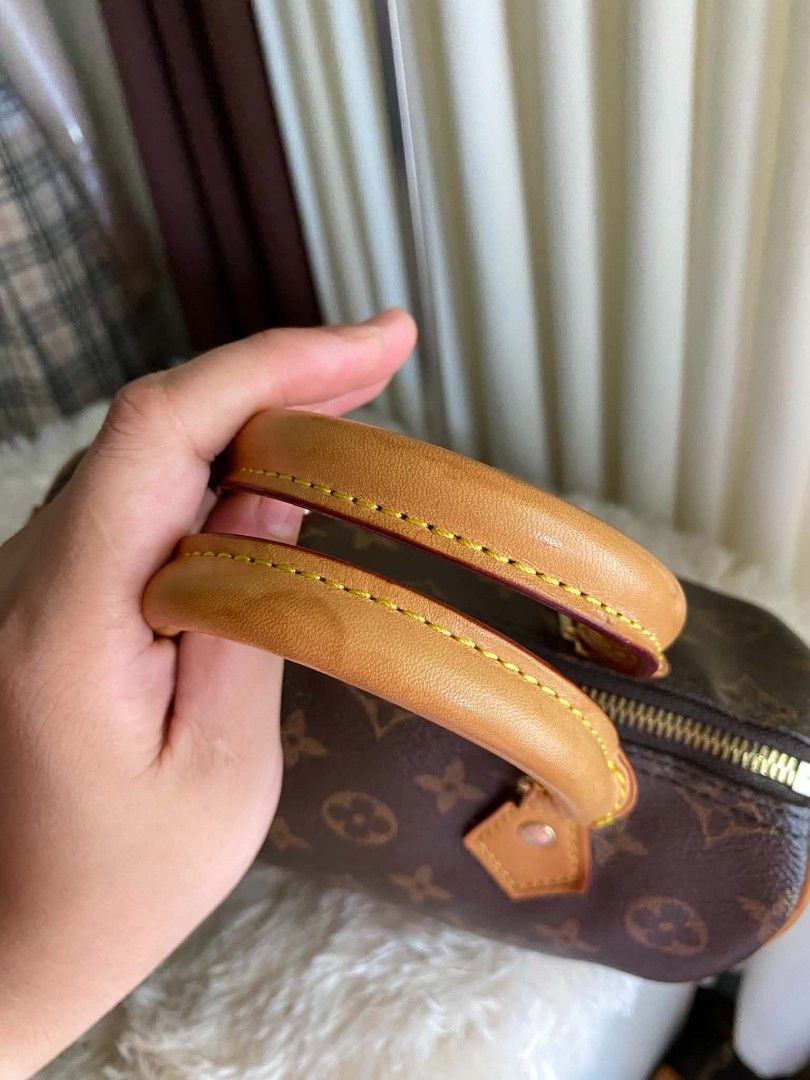 Lv speedy 20 (Category: Luxury Apparel) located in Tagum. Submitted by luxbagelyas (Listing ID 1449160823, Image 3). Description: super tibay no flaws sign of use only maganda pa.