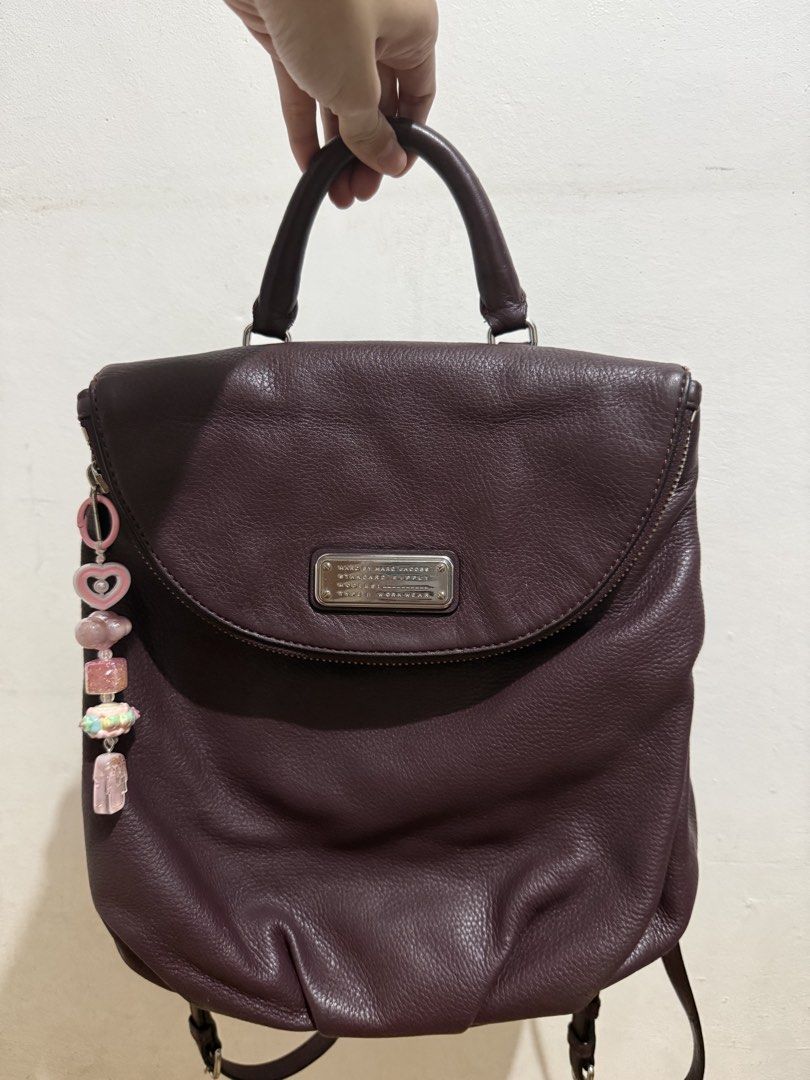 MARC JACOBS BAGPACK (Category: Luxury Bags & Wallets) located in Marikina City. Submitted by ayessadimagiba_753 (Listing ID 1449253932, Image 2). Description: -MARC JACOBS BAGPACK -Minimal Flaws -Dm for more photos.