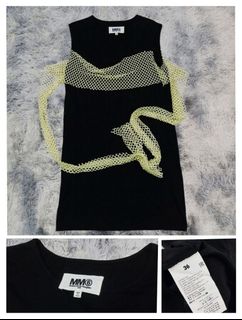 (Category: ) located in . Submitted by jhenboutique787314 (Listing ID 1449280196, Image 1). Description: .